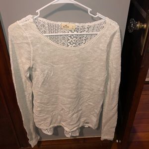 3️⃣ for 2️⃣0️⃣💰Hollister knit sweater